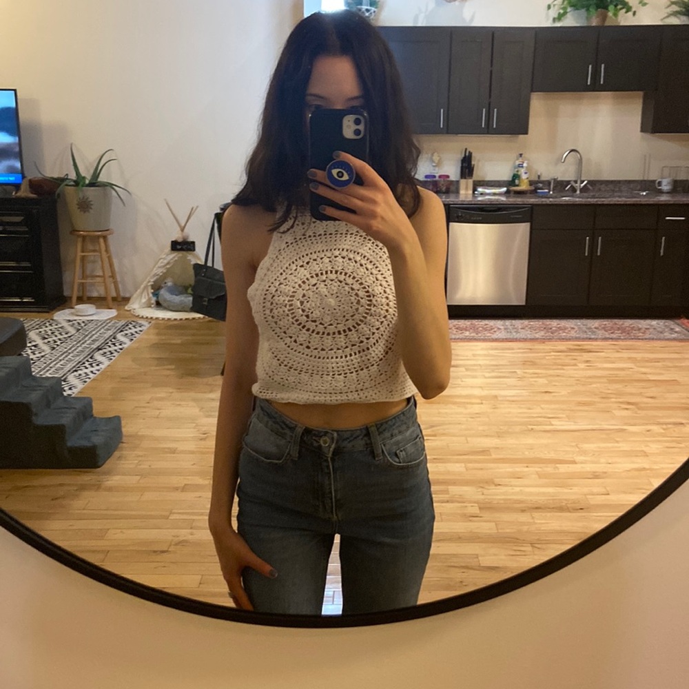 White knit crochet top